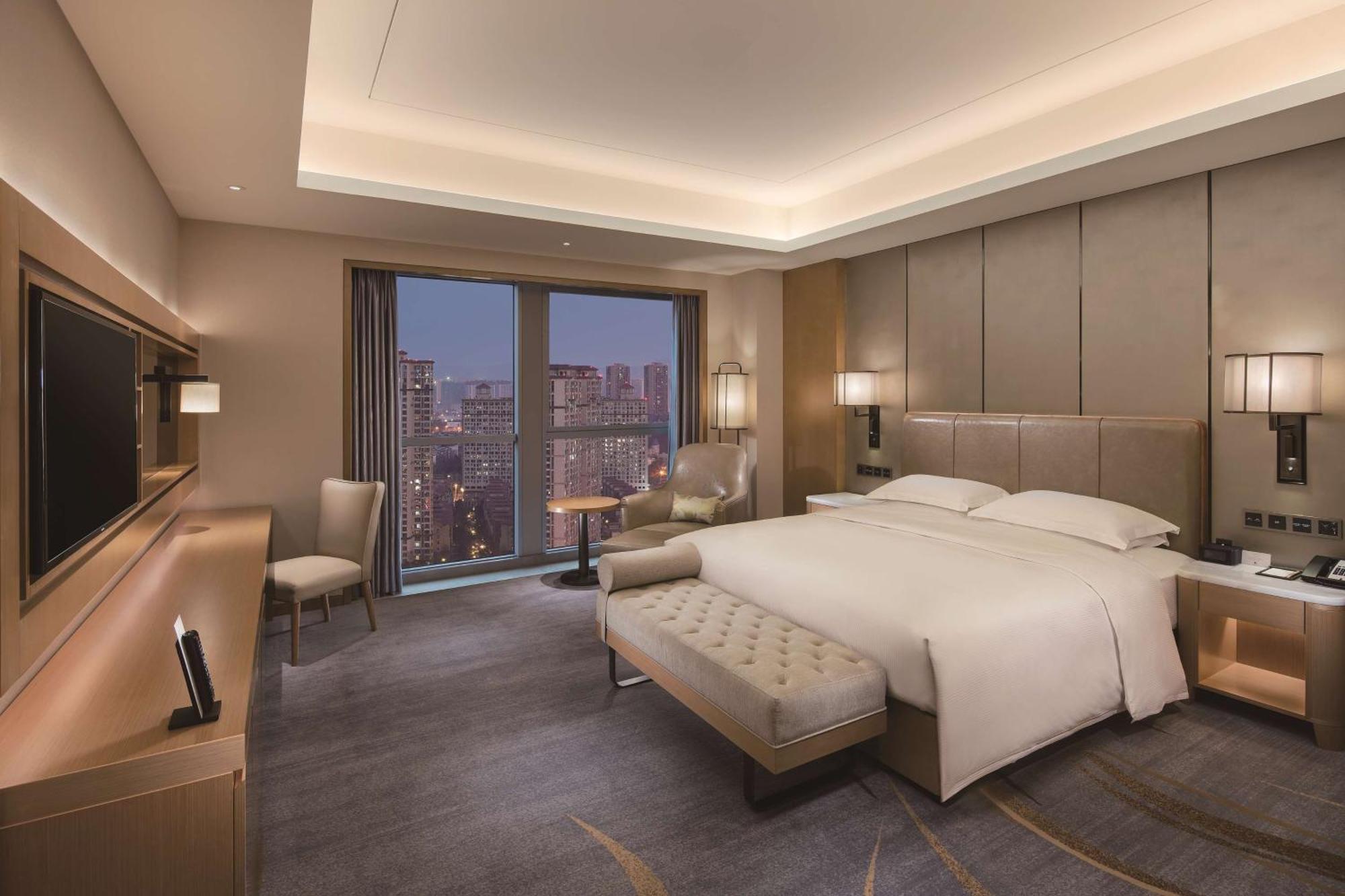 Hilton Chengdu Longquanyi Hotel Exterior photo